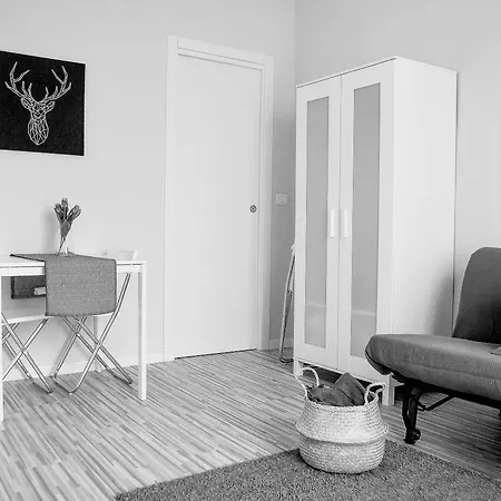 Yhome | Gulli's Palace *