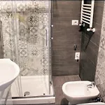 아파트 Yhome | Gulli's Palace *
