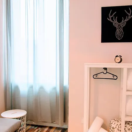 Apartment Yhome | Gulli's Palace Turin